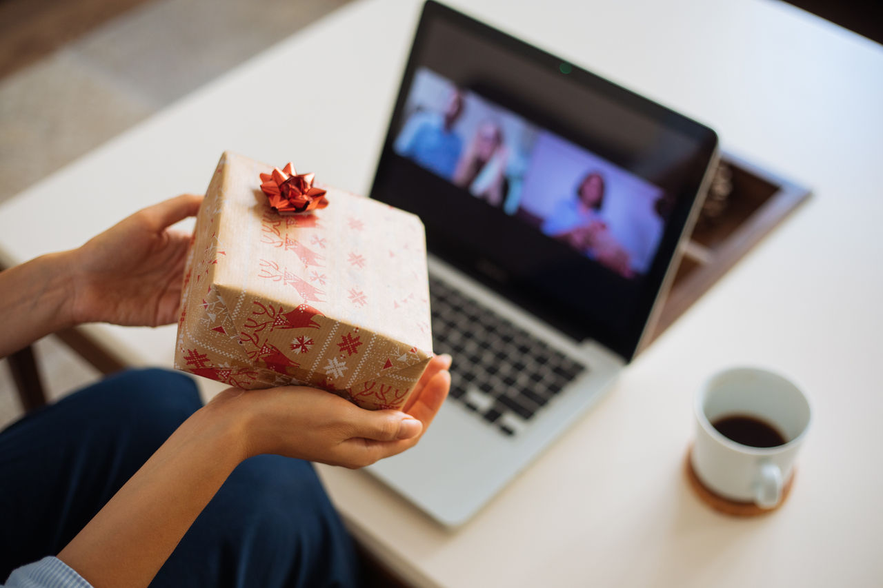 Online Christmas Celebrating