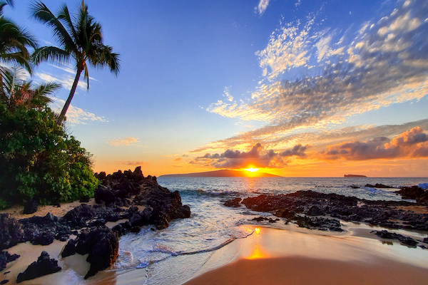 Makena Secret Beach at sunset in Maui, Hawaii