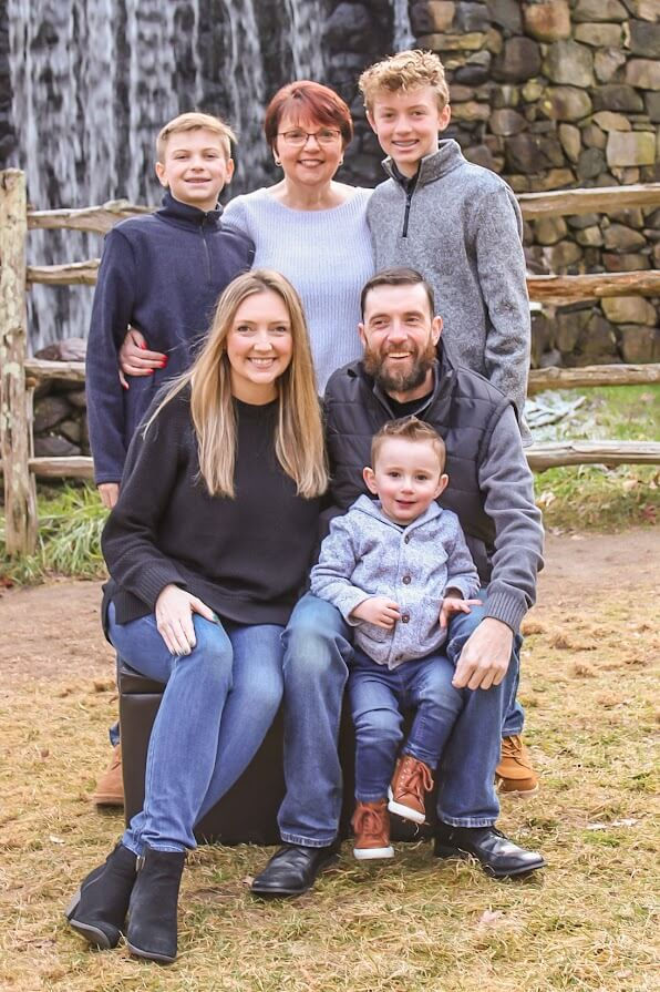 false Denise Shen with her family including 3 grandkids and two adult children
