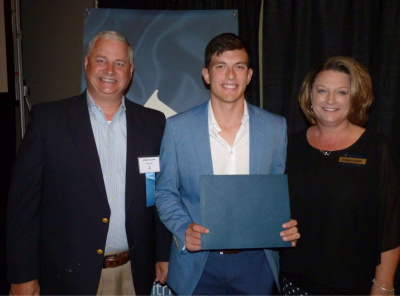 2022 student scholarship winner bladyn bowman