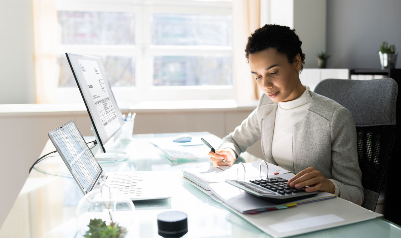 African American Tax Professional Female With E Invoice